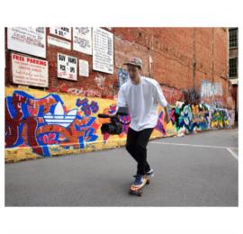 دوربین-فیلمبرداری-Panasonic-AU-EVA1-Compact-5-7K-Super-35mm-Cinema-Camera-BODY-ONLY-